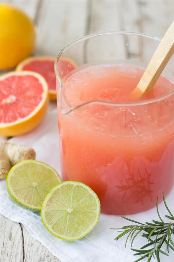 GrapefruitLime Cocktail with Ginger and Rosemary